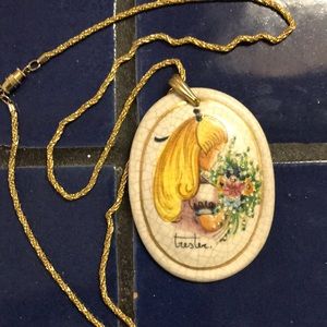 Vintage Necklace Veneto Flair